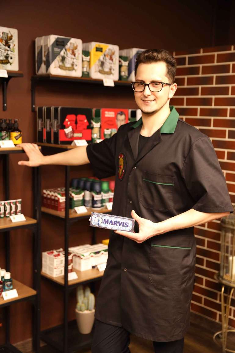 Don Barber Crew Jeruzalemes iela 10, Marvis zobu pasta, preces Don Barber Crew